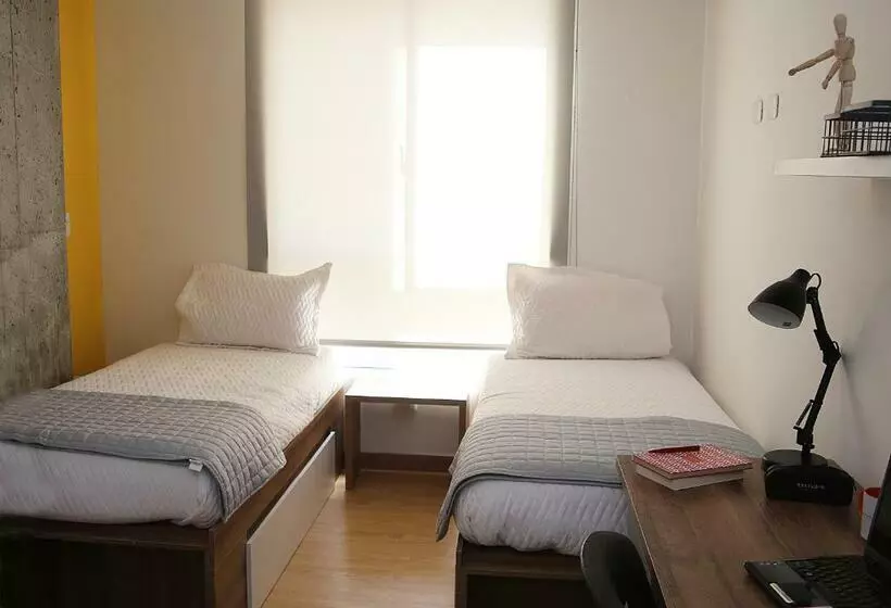 Ulivin Apartaestudios Manizales