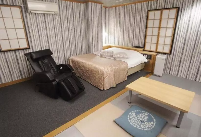 ホテルラパンセ Adult Only