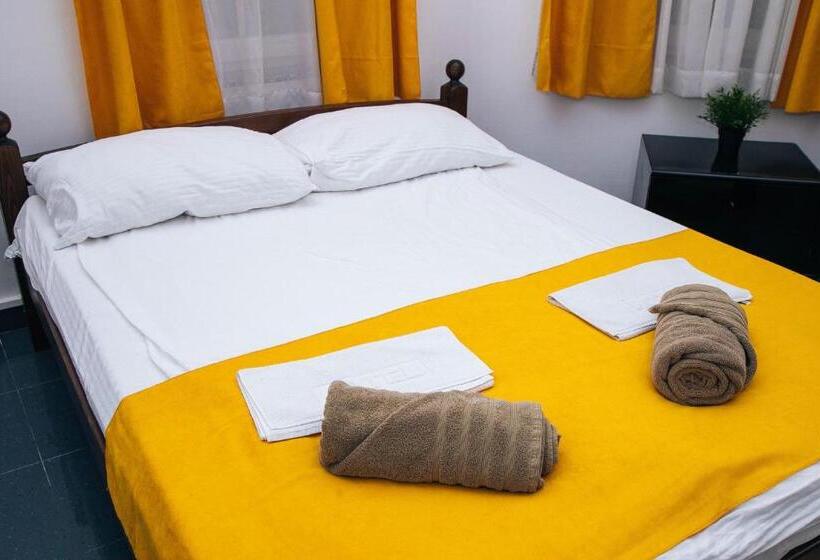 هاستل Domaćinska Kuća Banja Luka