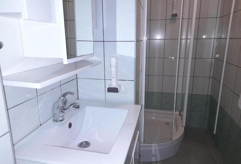 هاستل Domaćinska Kuća Banja Luka