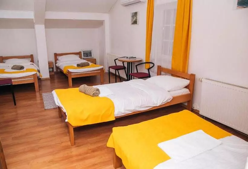 هاستل Domaćinska Kuća Banja Luka