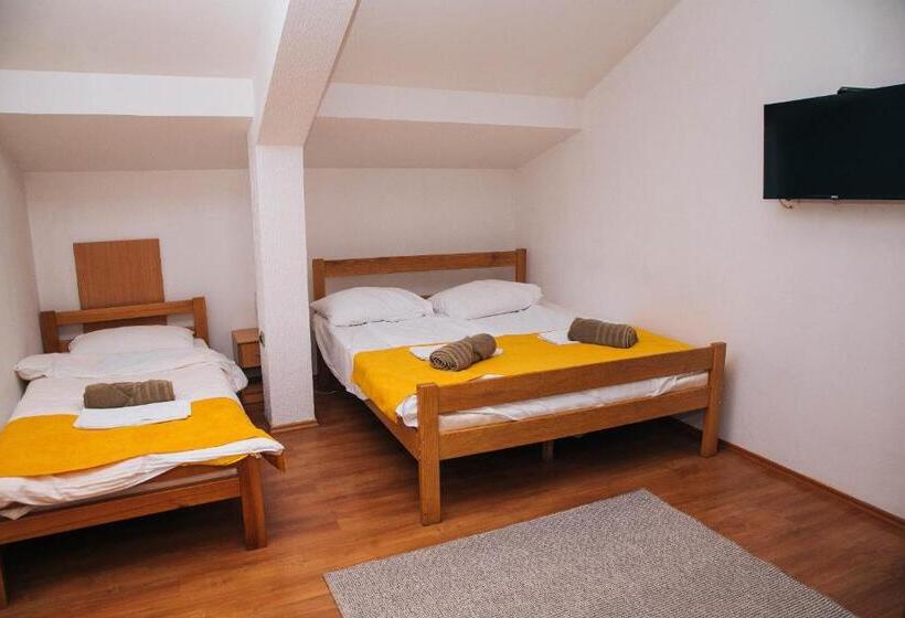 هاستل Domaćinska Kuća Banja Luka