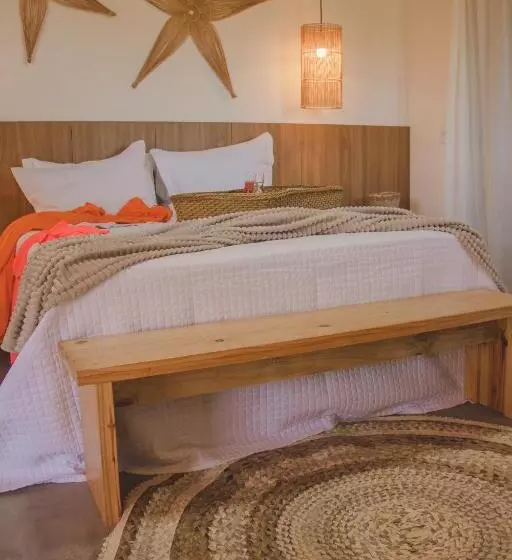 Retkeilymaja Pousada Corália