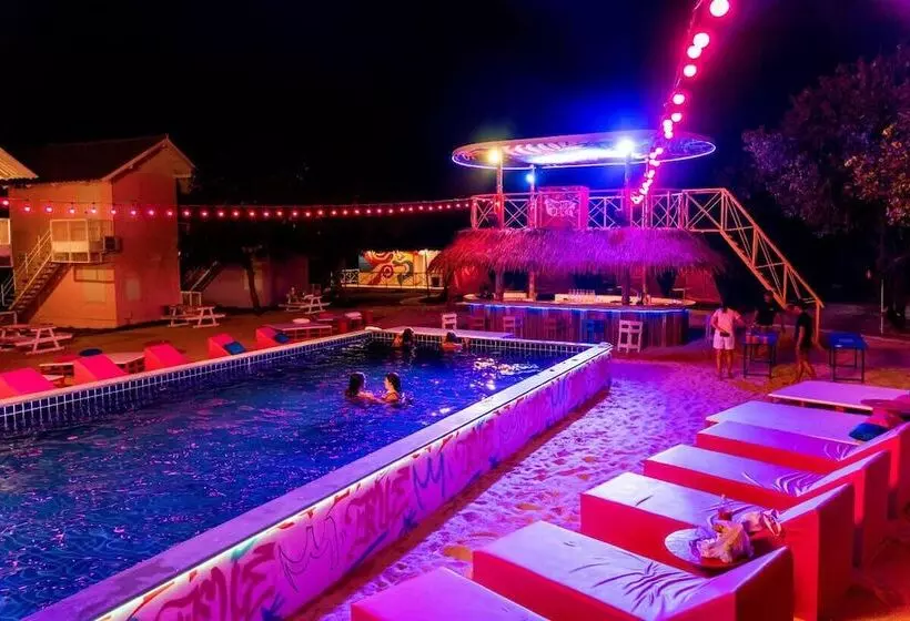 هاستل Slumber Resort Koh Chang