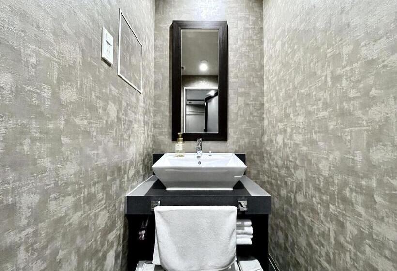 Apartment Hotel 11 Namba