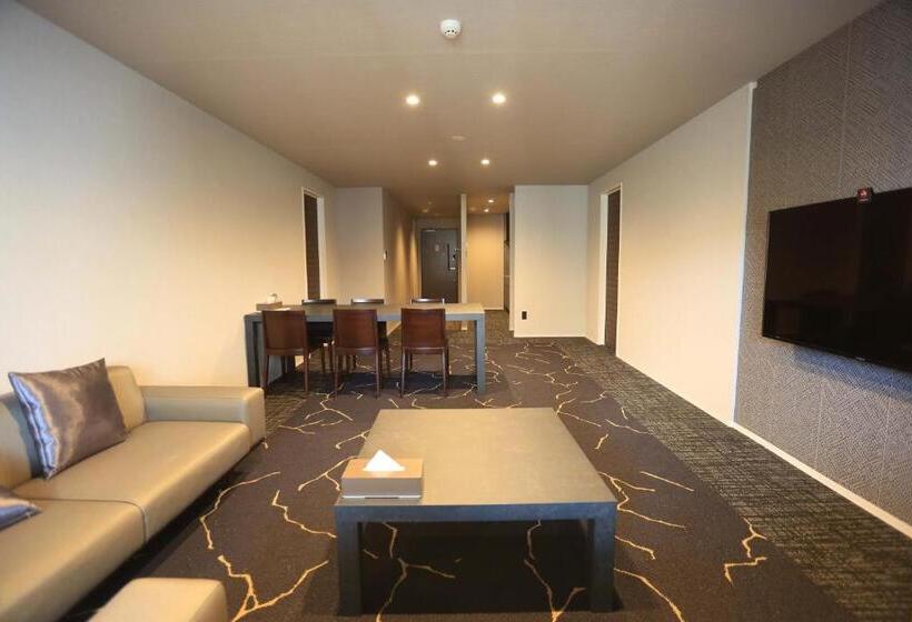 Apartment Hotel 11 Namba