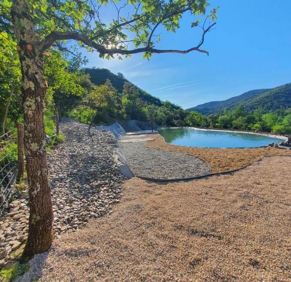 ベッドアンドブレックファースト Gite De Barbusse