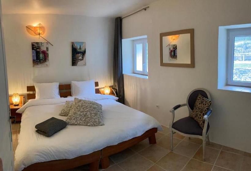 ベッドアンドブレックファースト Gite De Barbusse