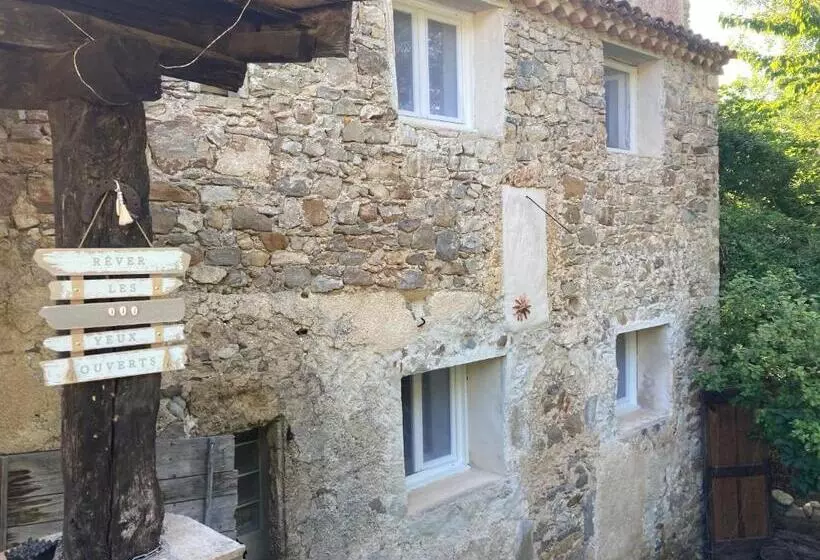 ベッドアンドブレックファースト Gite De Barbusse