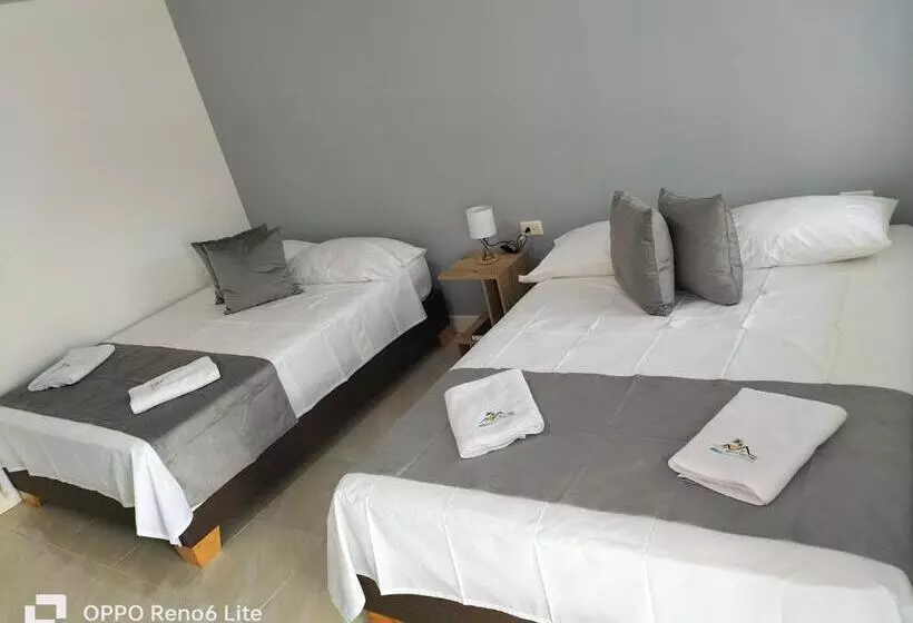 ベッドアンドブレックファースト Mary & Matt Lodge