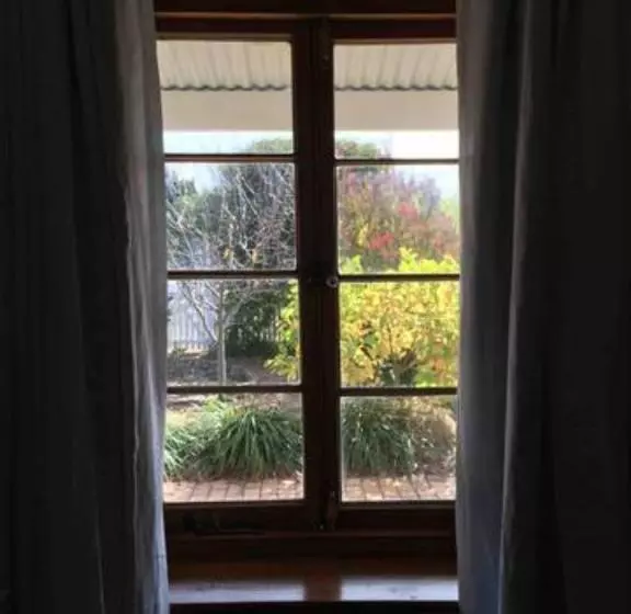 ベッドアンドブレックファースト Randell Cottage Adelaide Hills Cosy Rustic Hideaway