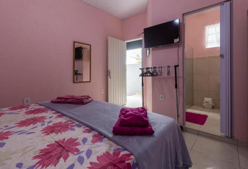 ベッドアンドブレックファースト Suítes Valdira