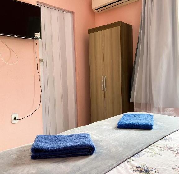 ベッドアンドブレックファースト Suítes Valdira