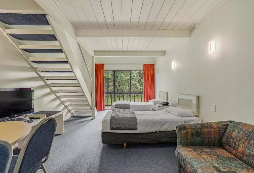 Hotelli Capital Lodge Motor Inn