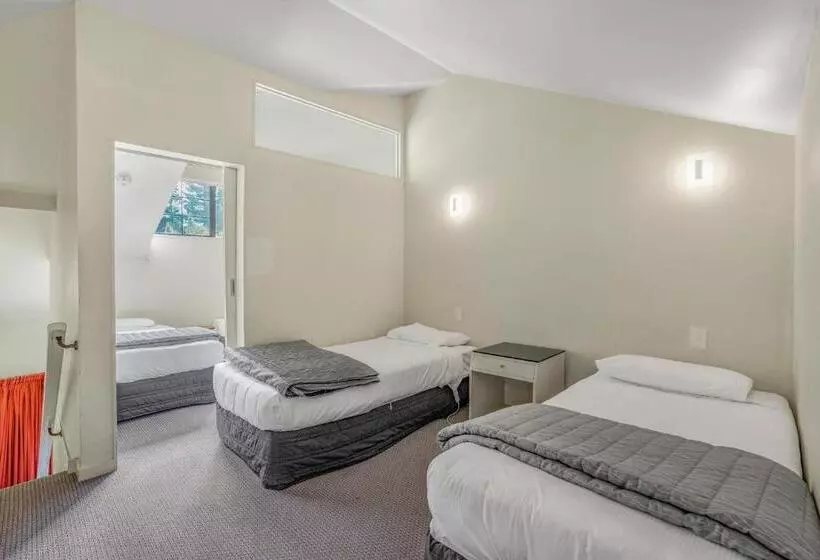 Hotelli Capital Lodge Motor Inn