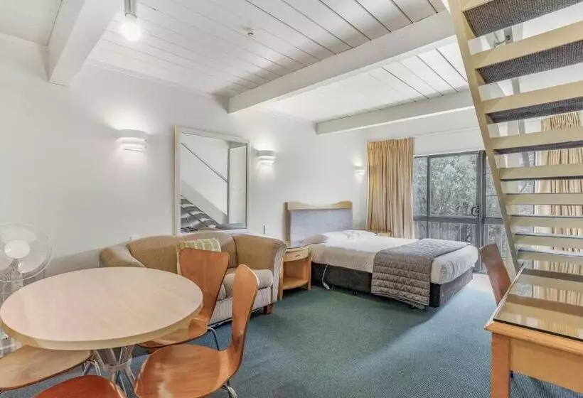 Hotelli Capital Lodge Motor Inn