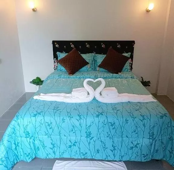 Hotelli Funky Crab The River