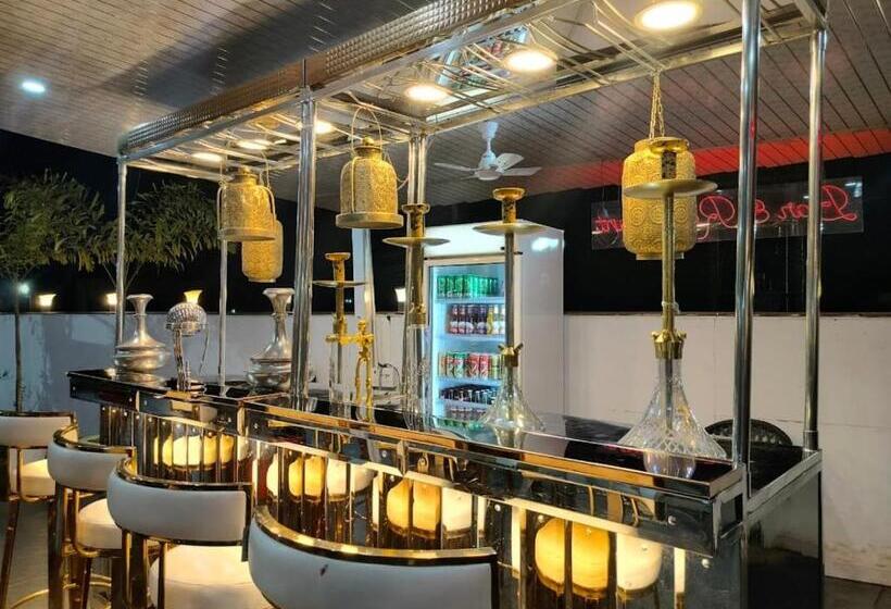 فندق Goa Continental Baga