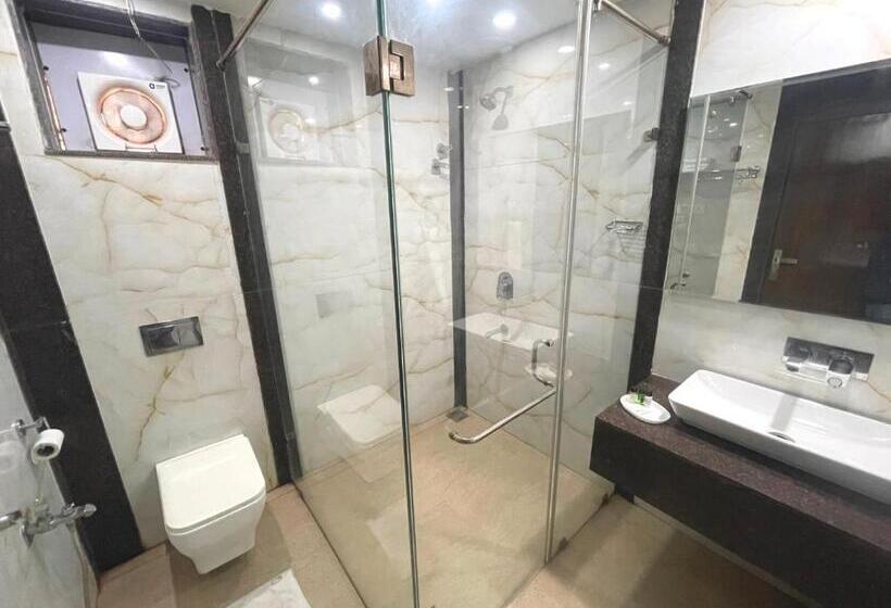 فندق Goa Continental Baga