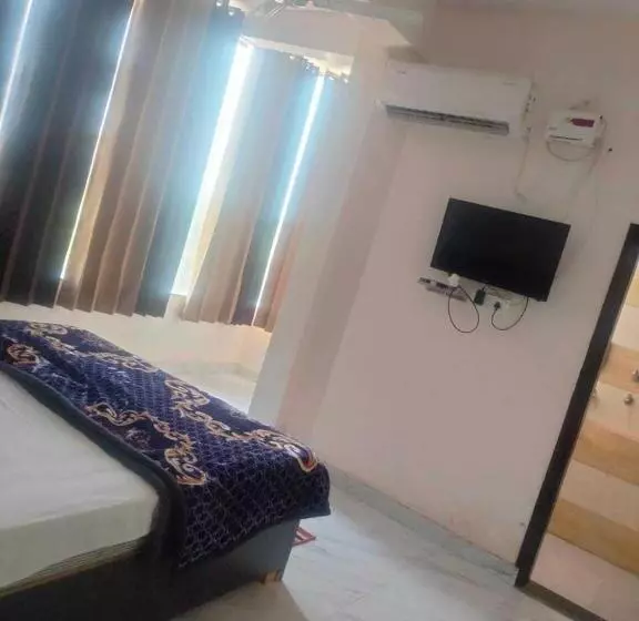 Hotelli Oyo 80463j Hotal Mannat Valley