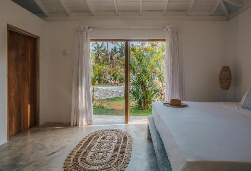 בית מלון כפרי Panta Rei Resort