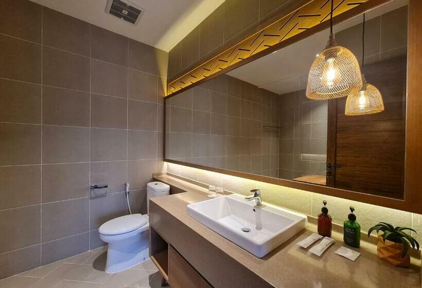 Parlezo By Kagum Hotels