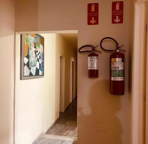 ホテル Pousada Castanheira