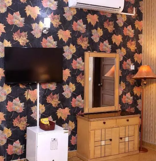 هتل Premier Inn Mall Lahore