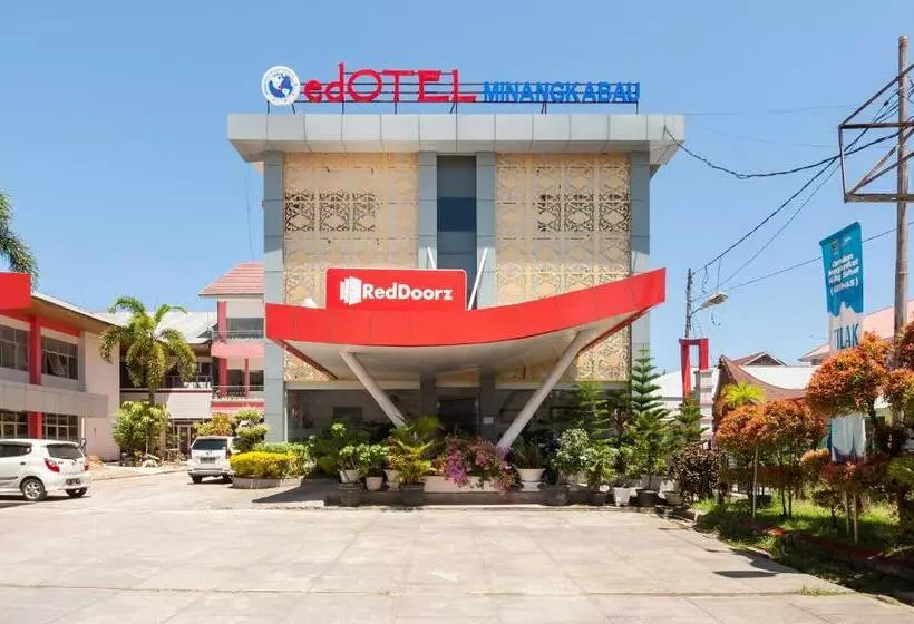 هتل Reddoorz Syariah Near Rs Yos Sudarso Padang