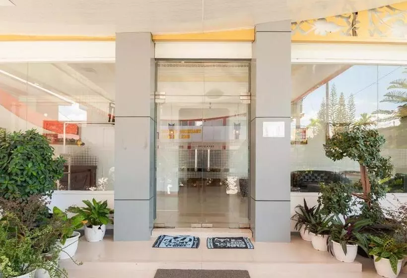 هتل Reddoorz Syariah Near Rs Yos Sudarso Padang