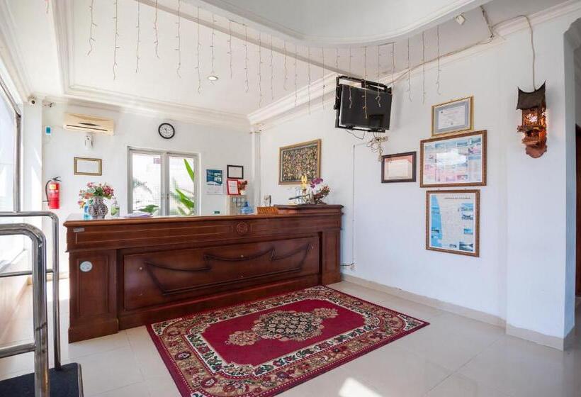 בית מלון כפרי Reddoorz Syariah Near Rs Yos Sudarso Padang