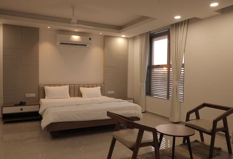 בית מלון כפרי The Presidential Suites