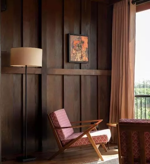 هتل Trebartha East The Round House