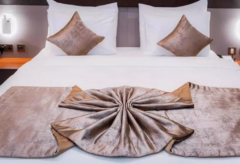 هتل Wali S Suites