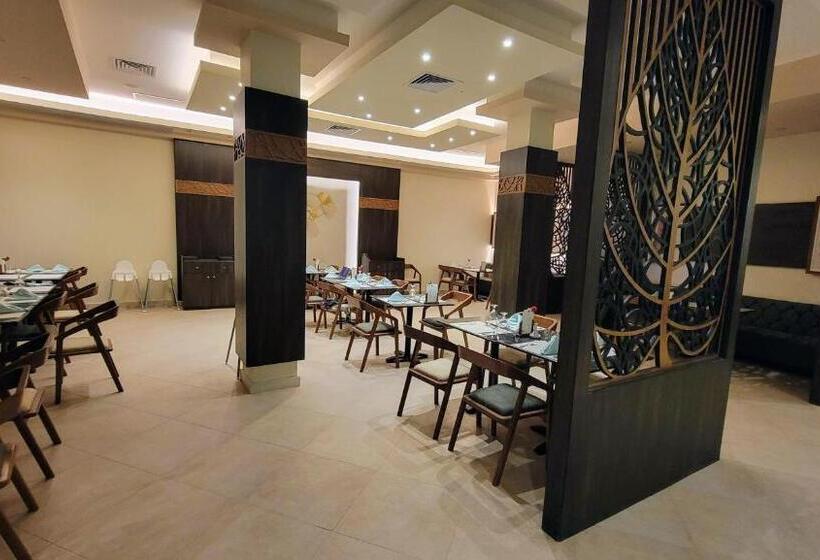 Oyster Bay Beach Resort   Luxury Serviced Condo