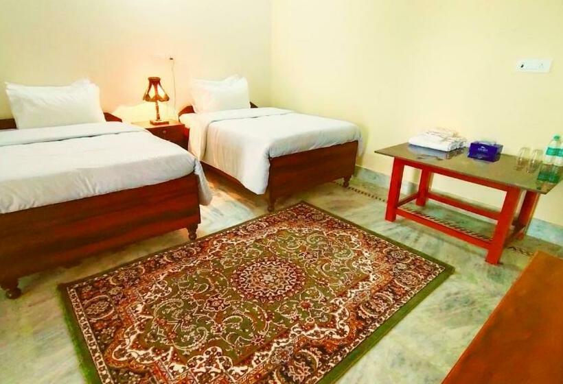 膳宿费 Casa Humana