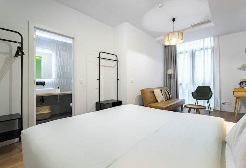 پانسیون Vallecas Suites By Olala Homes