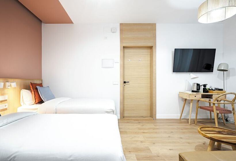 پانسیون Vallecas Suites By Olala Homes