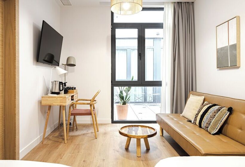 پانسیون Vallecas Suites By Olala Homes