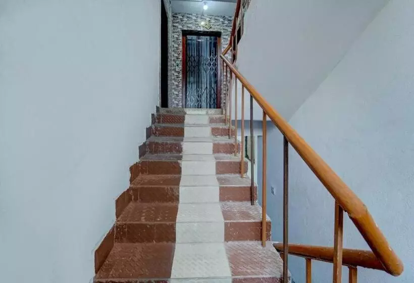 ユースホステル Shri Hari Inn