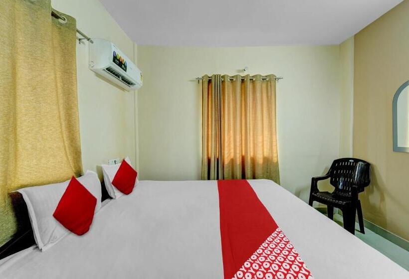 旅馆 Shri Hari Inn