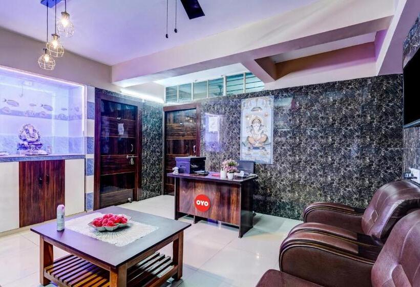 旅馆 Shri Hari Inn