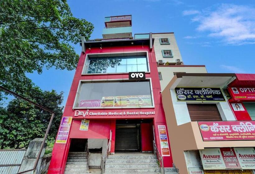 旅馆 Shri Hari Inn