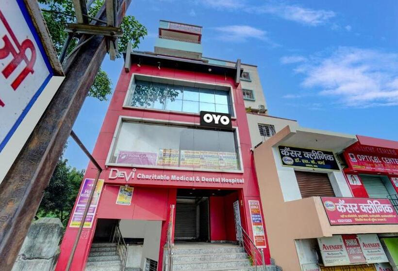 旅馆 Shri Hari Inn