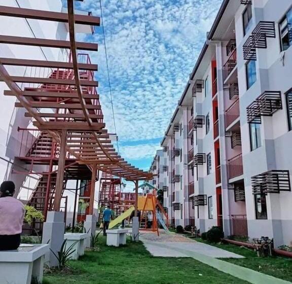 צימר Castle Place Condo Staycation Marilao