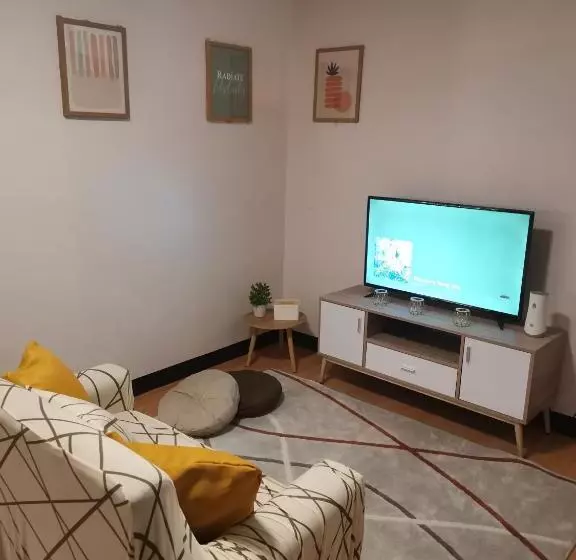 Aamiaismajoitus (B&B) Castle Place Condo Staycation Marilao