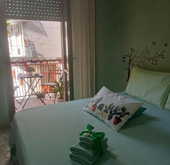 ベッドアンドブレックファースト La Terrazza Di Monica & Teresa