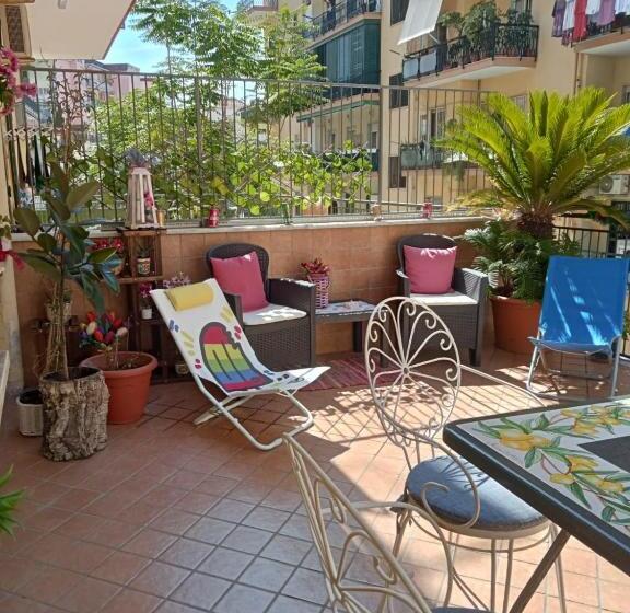 ベッドアンドブレックファースト La Terrazza Di Monica & Teresa