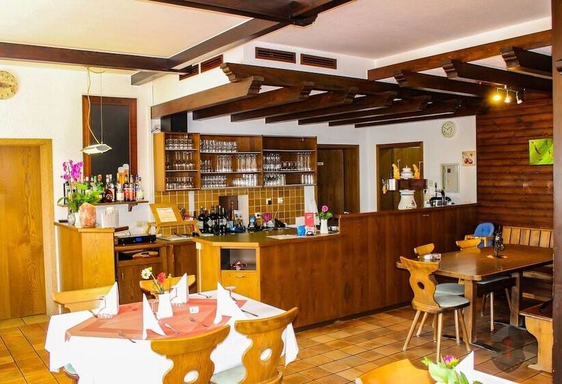 فندق Restaurant Benny