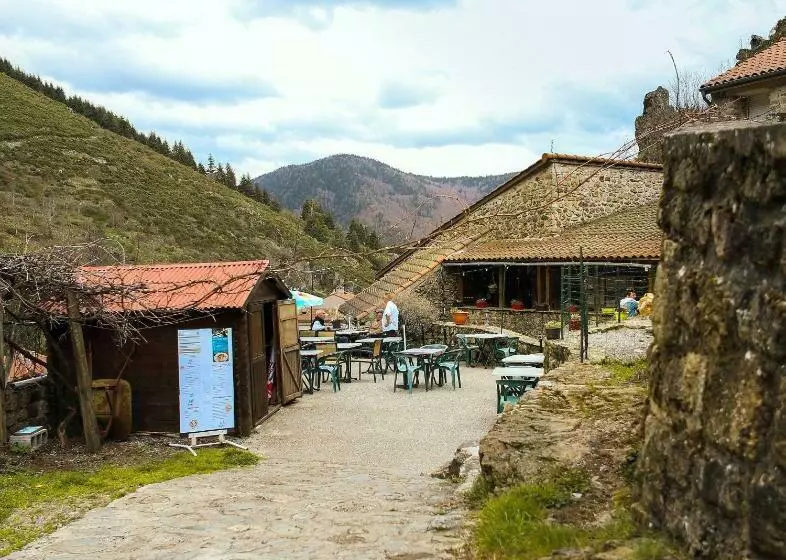 Hotelli Au Chat Bleu